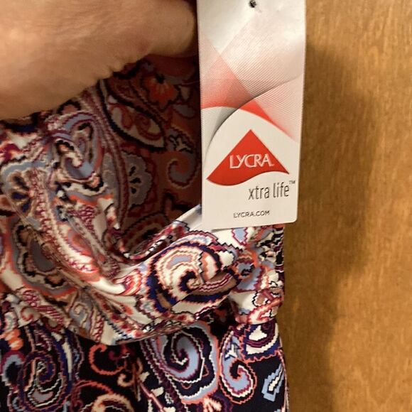 Land’s End Plus Size 1 Piece Swimsuit Dress Soft Cup Adjustable Navy Paisley Var - Picture 13 of 17